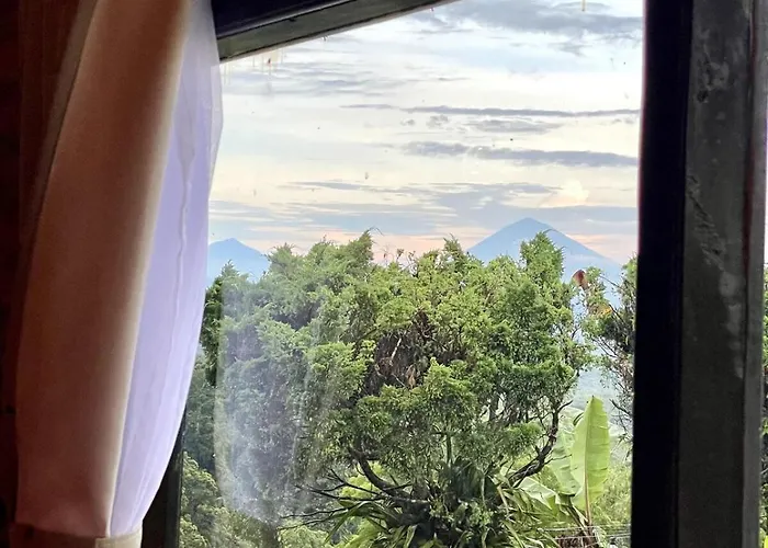 Backpackers With Mountain View アパート ブドゥグル